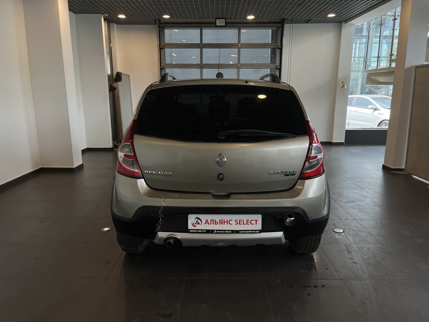 RENAULT SANDERO