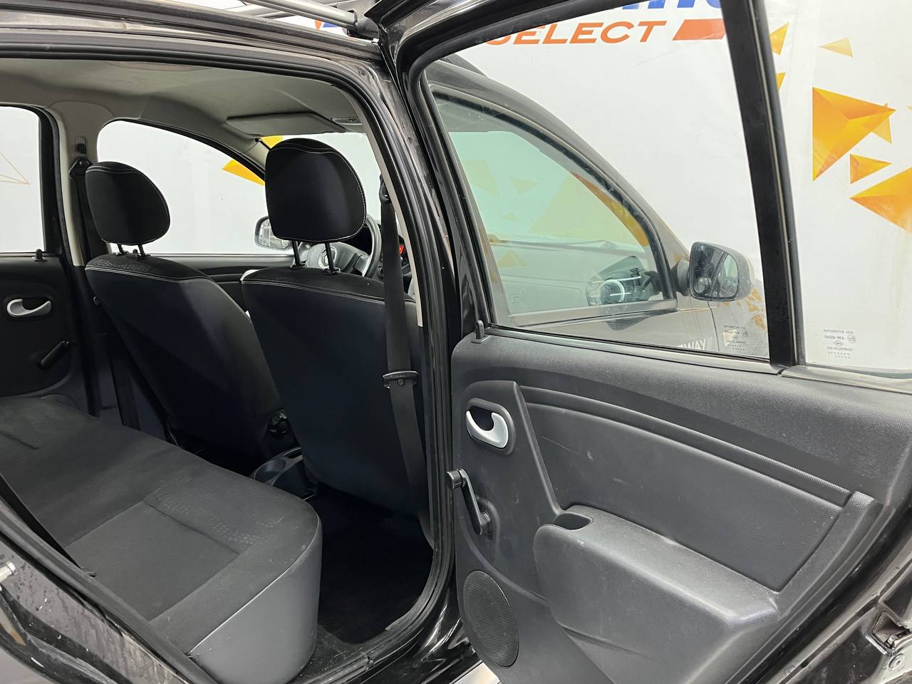 RENAULT SANDERO