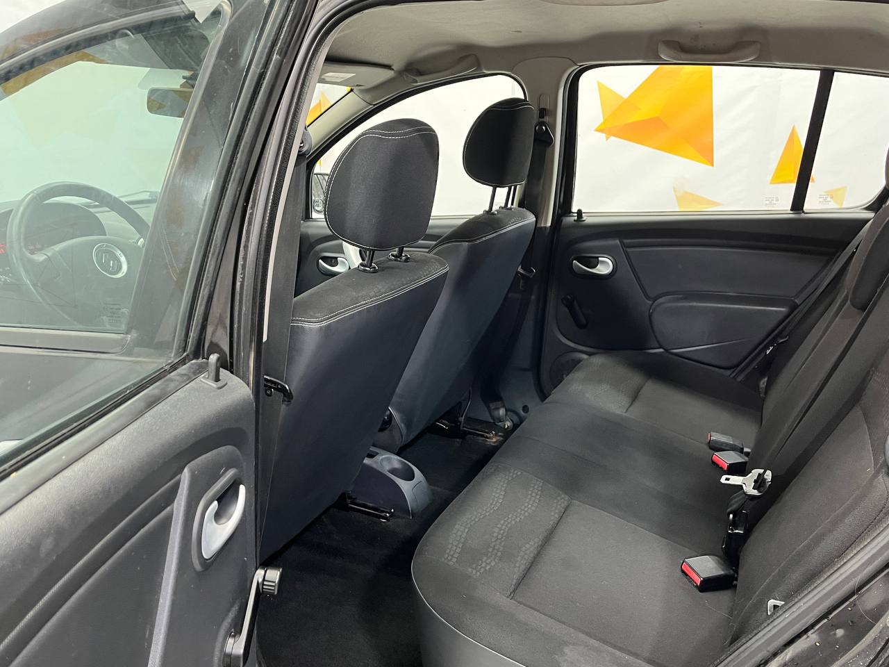 RENAULT SANDERO