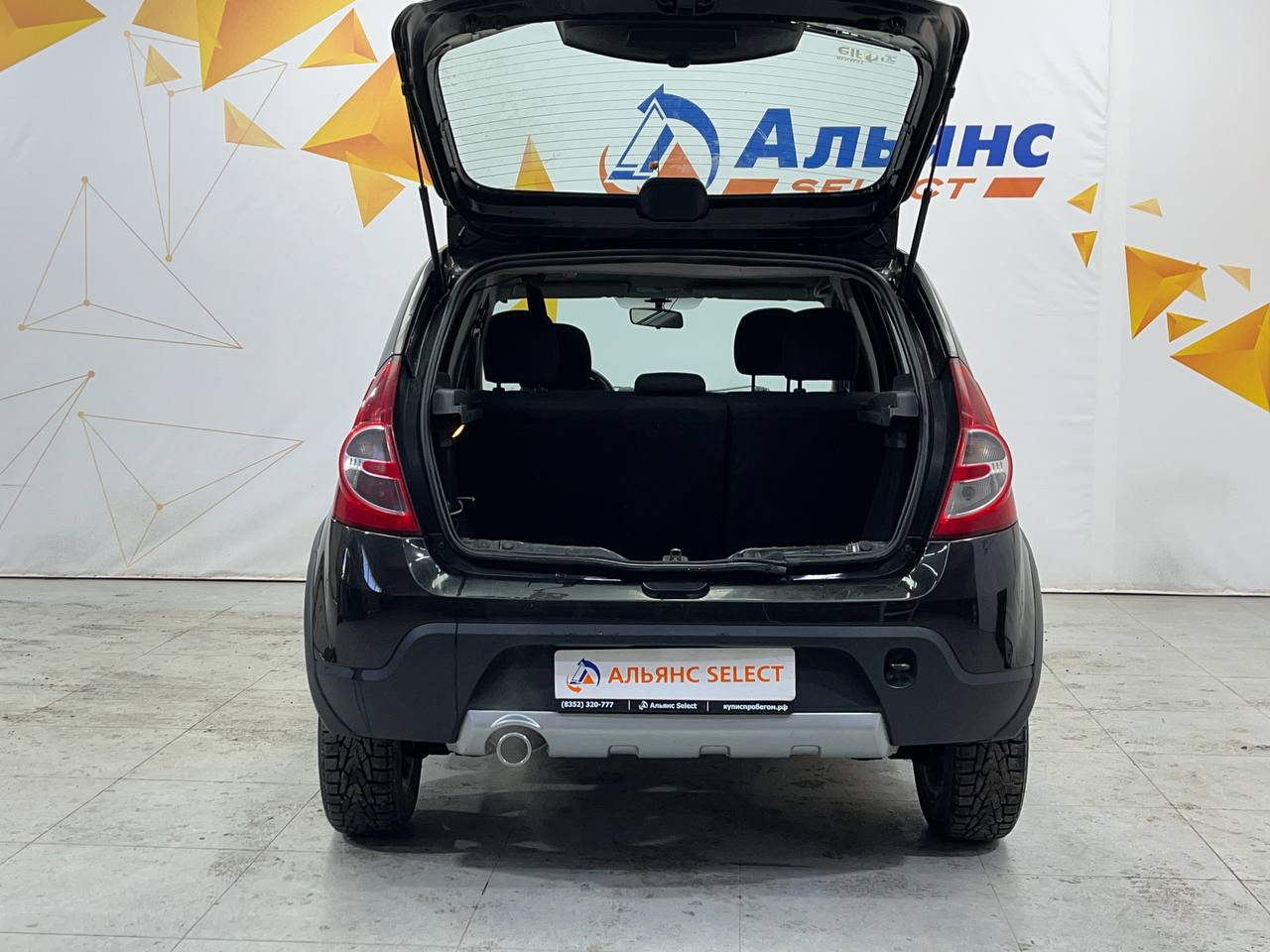 RENAULT SANDERO