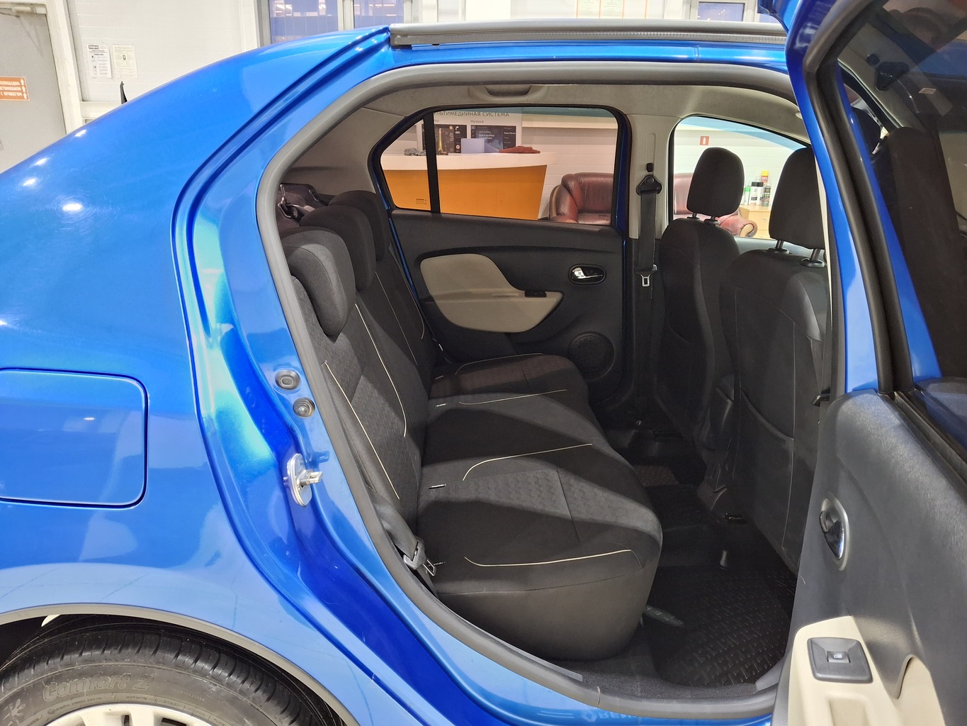 RENAULT LOGAN