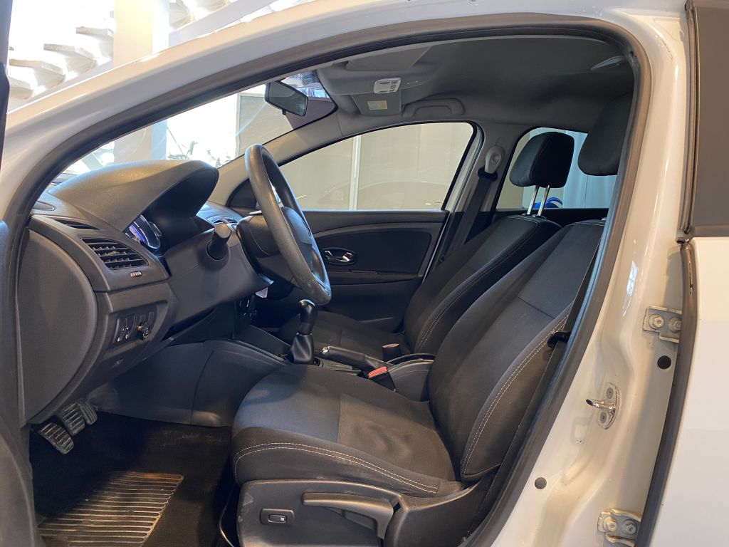 RENAULT FLUENCE