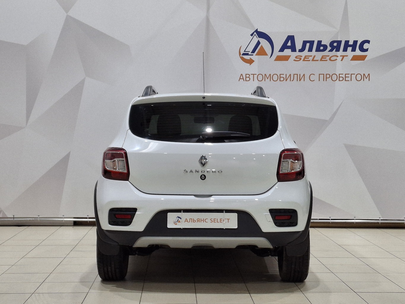 RENAULT SANDERO