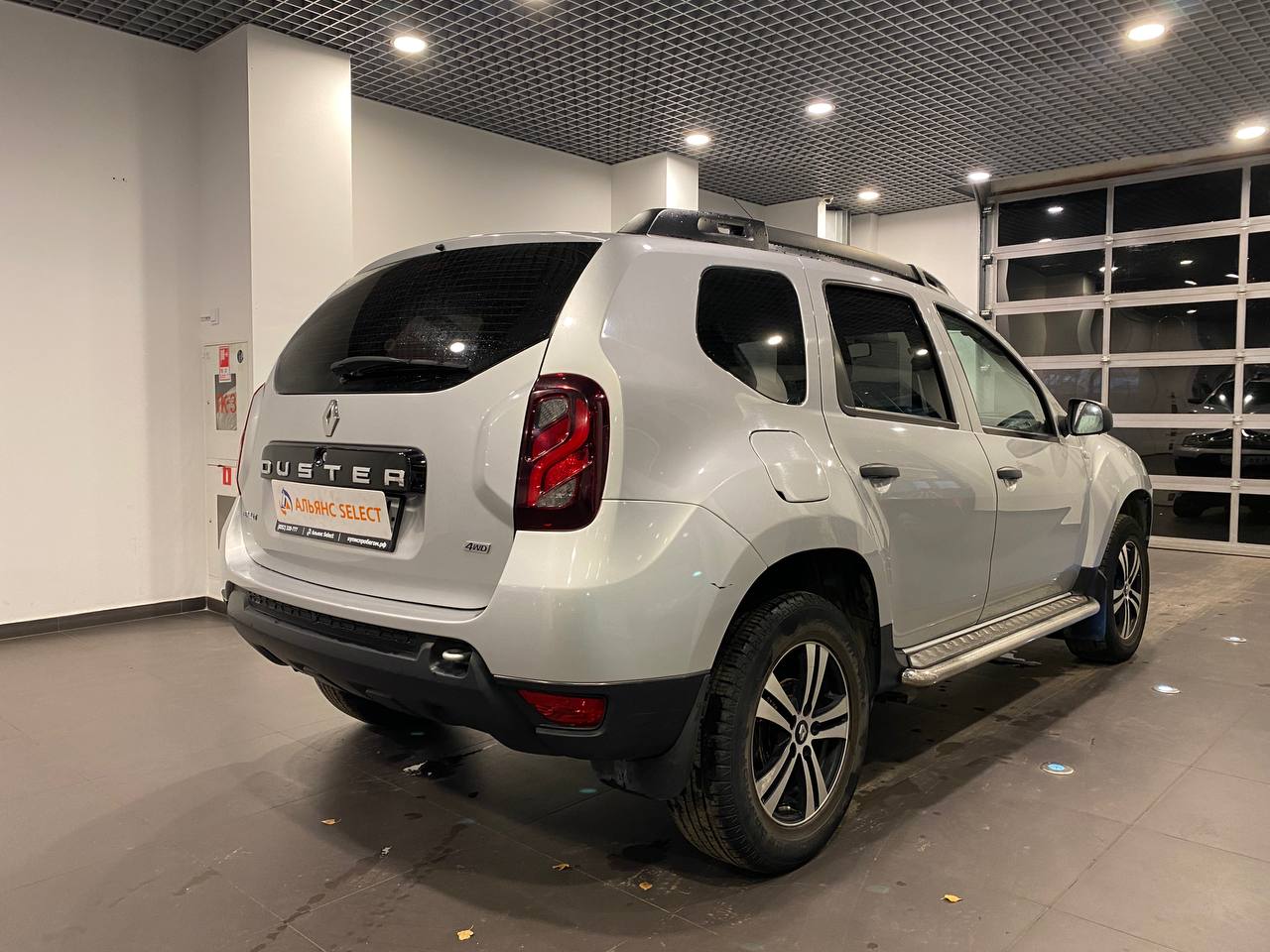 RENAULT DUSTER