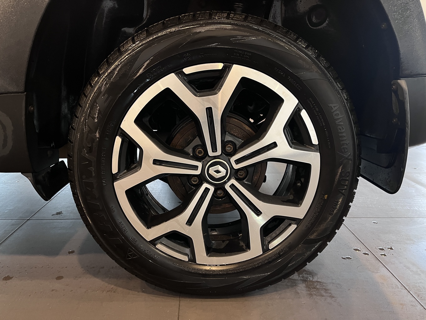 RENAULT DUSTER