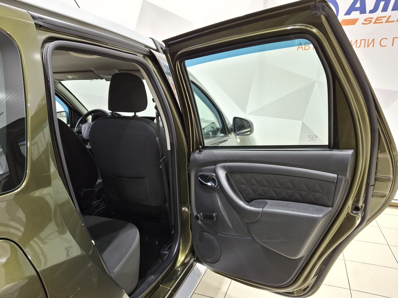 RENAULT DUSTER