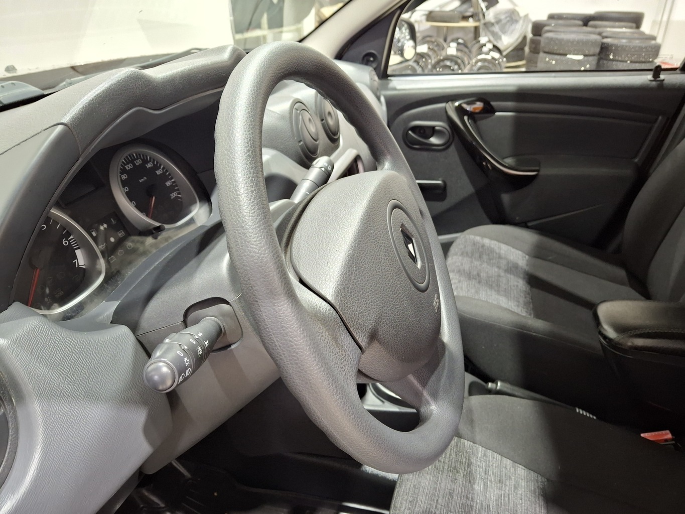 RENAULT DUSTER