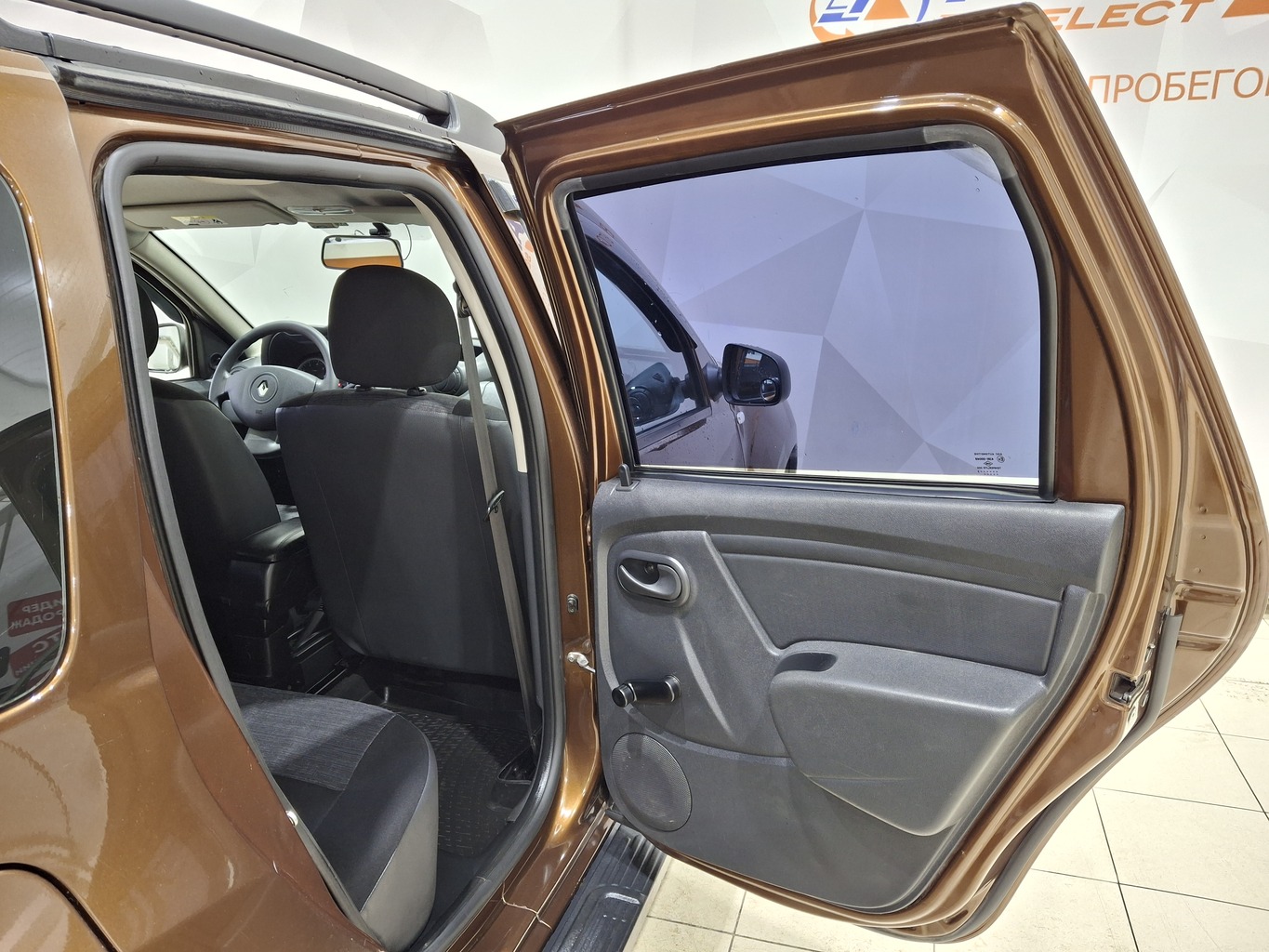 RENAULT DUSTER