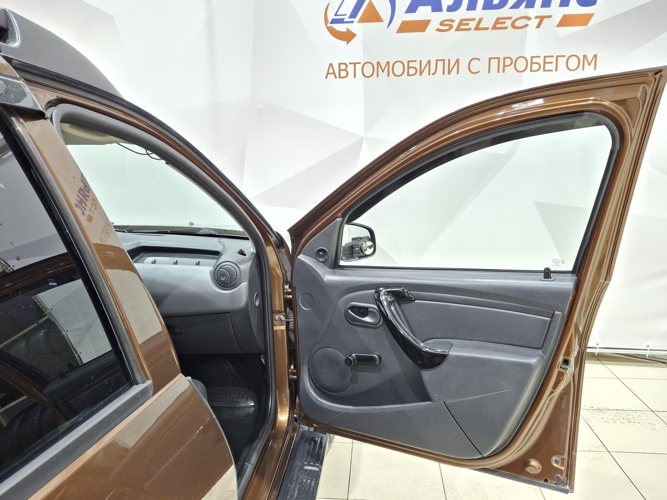 RENAULT DUSTER