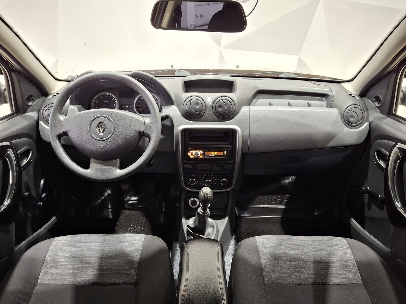 RENAULT DUSTER