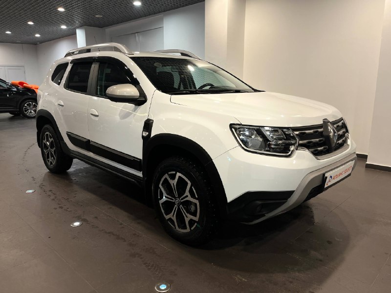 RENAULT DUSTER