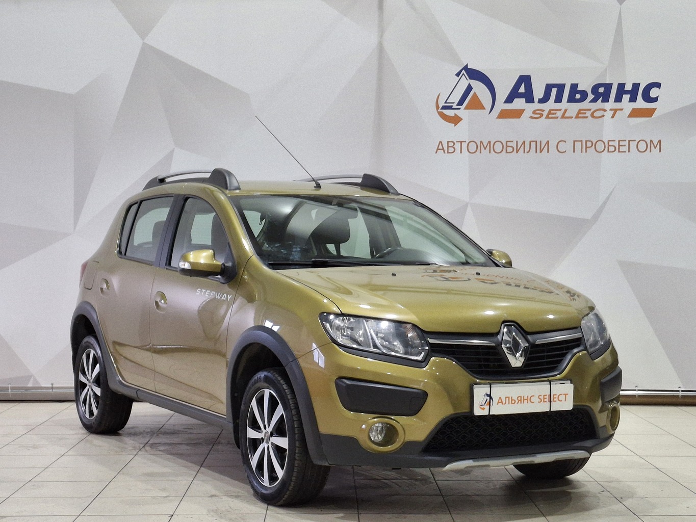 RENAULT SANDERO