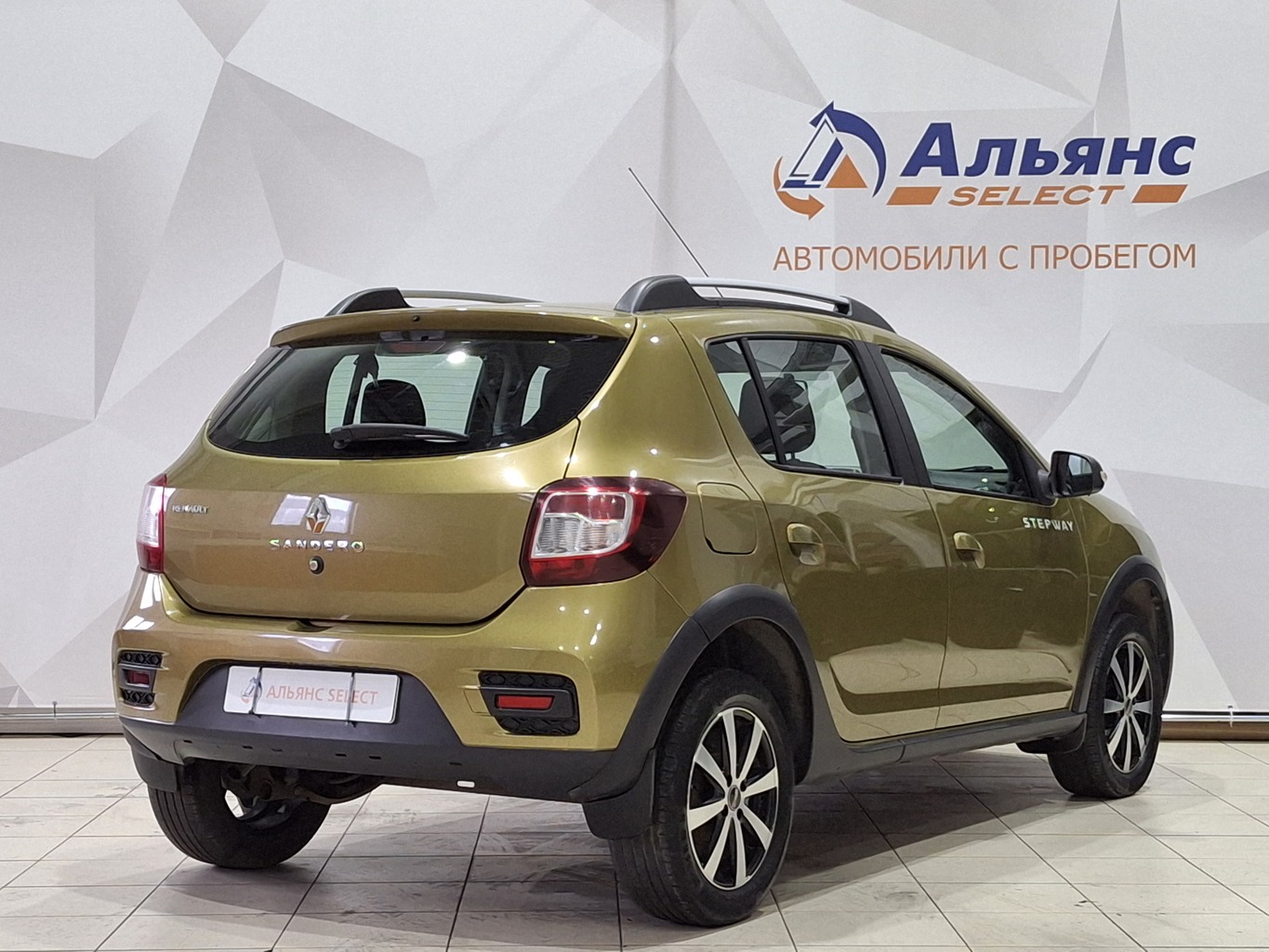 RENAULT SANDERO