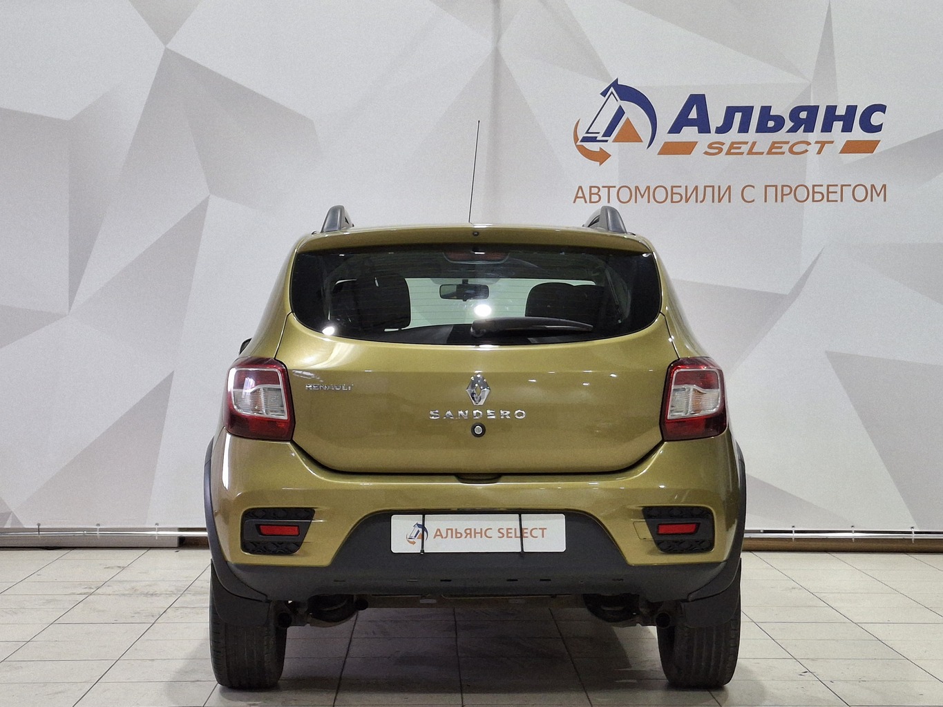 RENAULT SANDERO