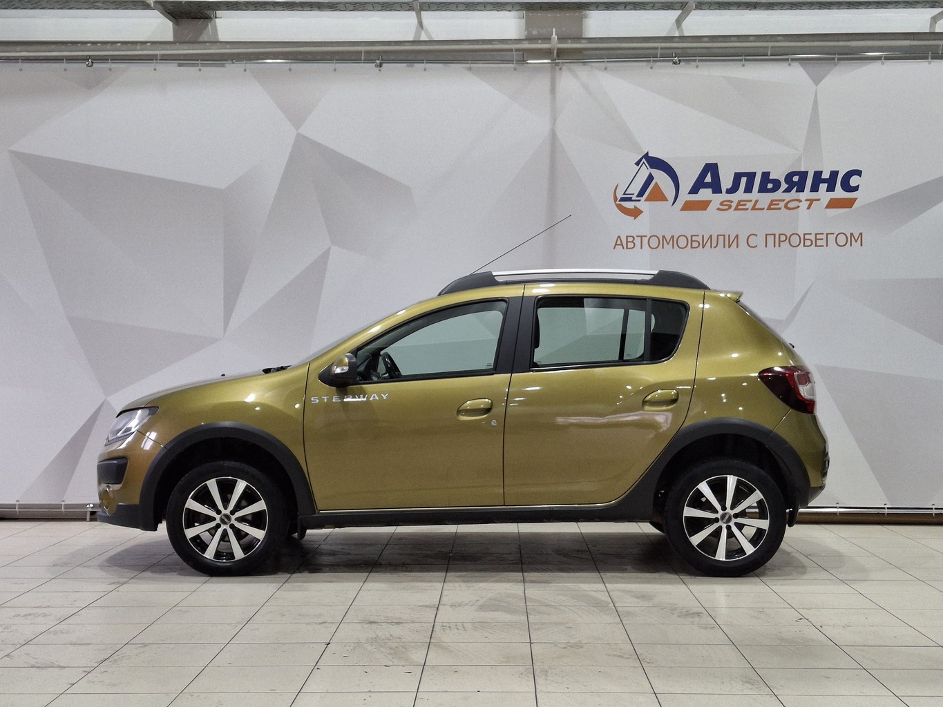 RENAULT SANDERO