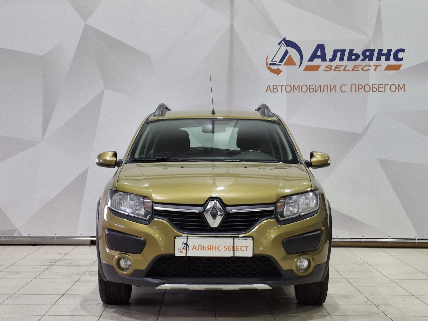 RENAULT SANDERO