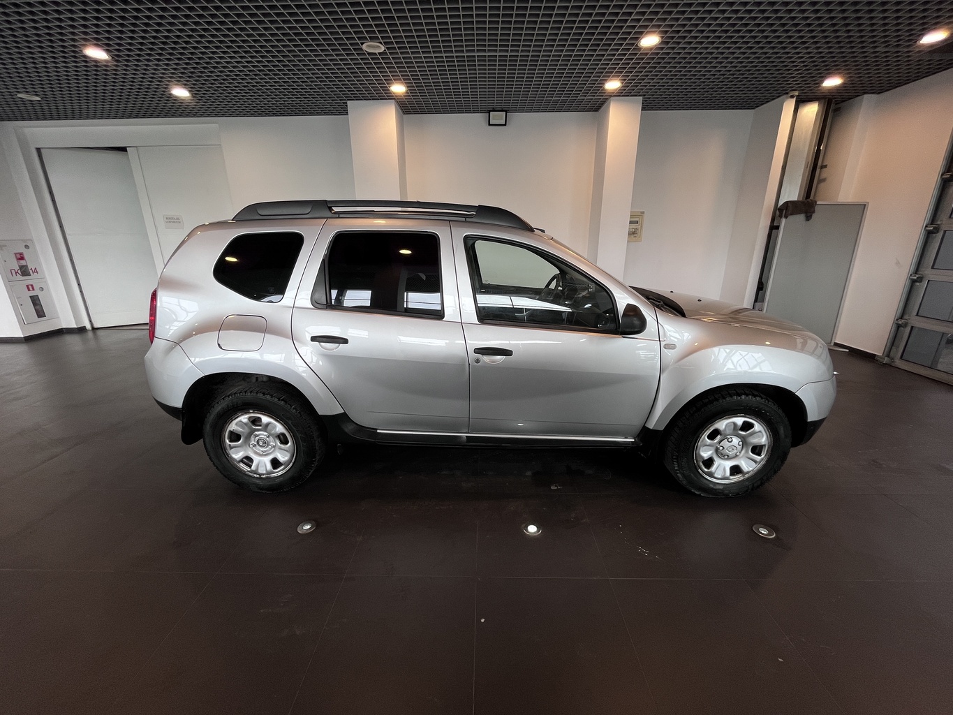 RENAULT DUSTER