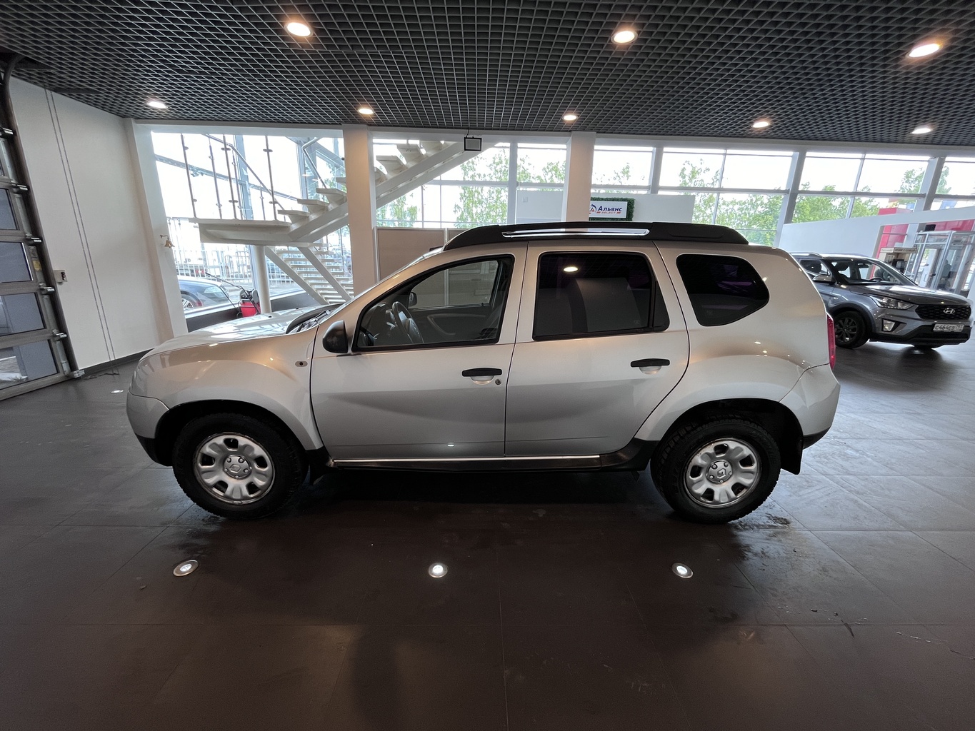 RENAULT DUSTER