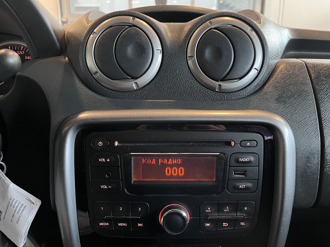 RENAULT DUSTER