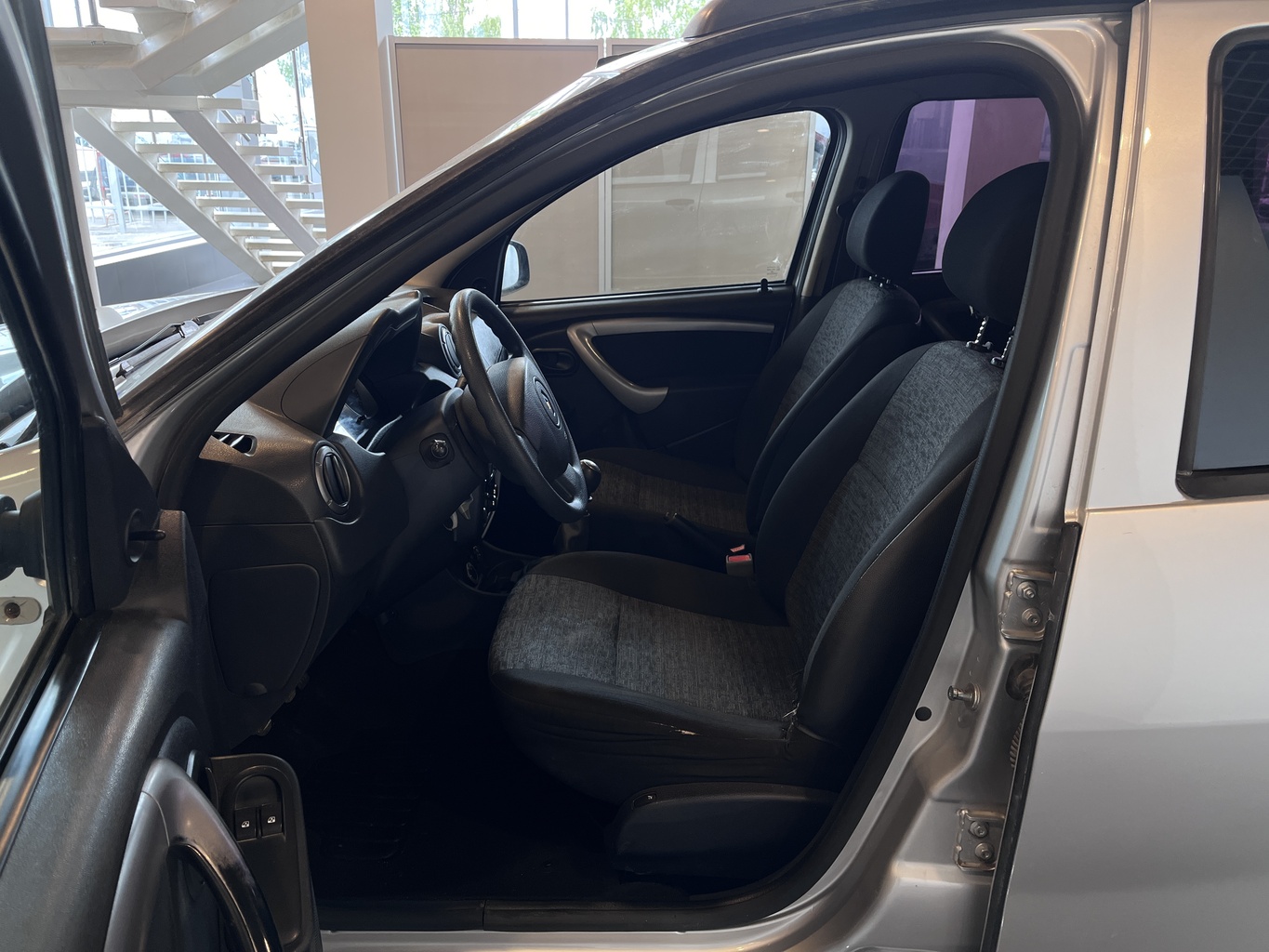 RENAULT DUSTER
