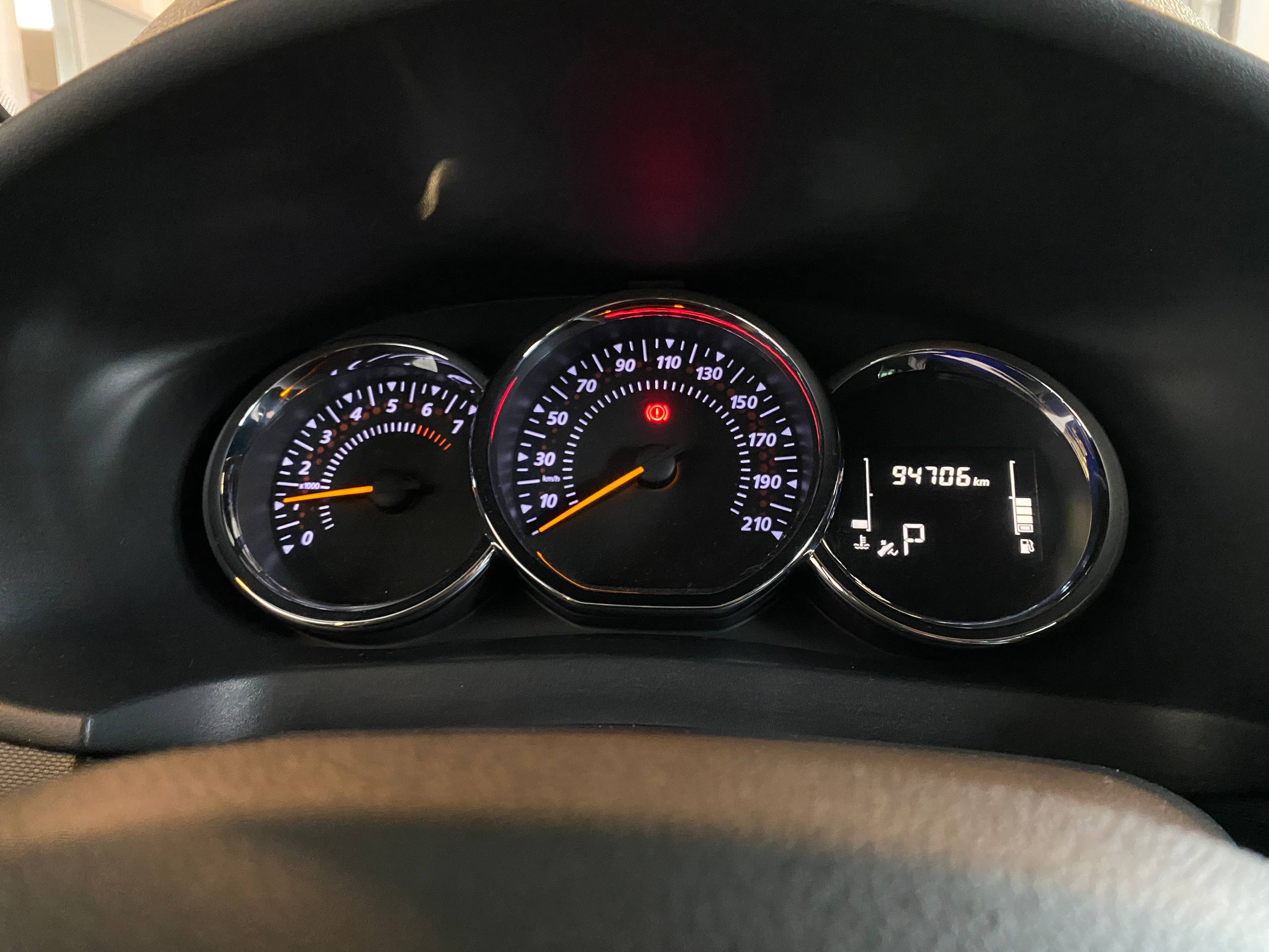 RENAULT LOGAN