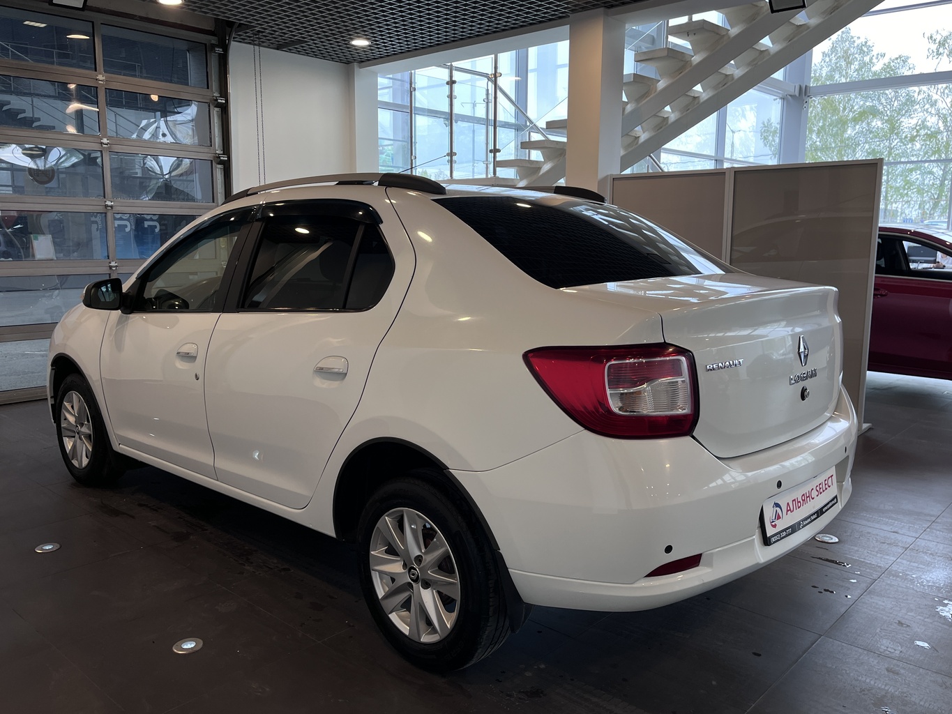 RENAULT LOGAN