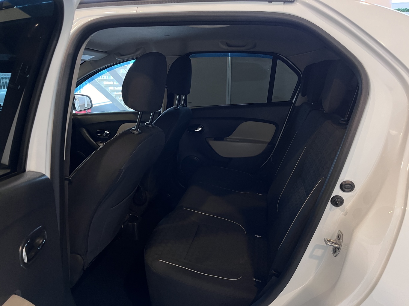 RENAULT LOGAN