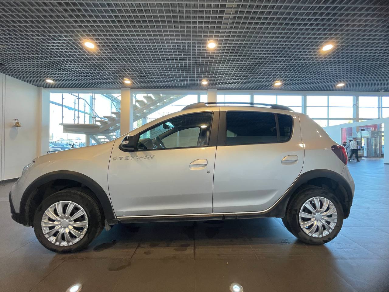 RENAULT SANDERO STEPWAY