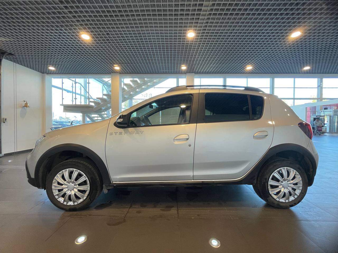 RENAULT SANDERO STEPWAY