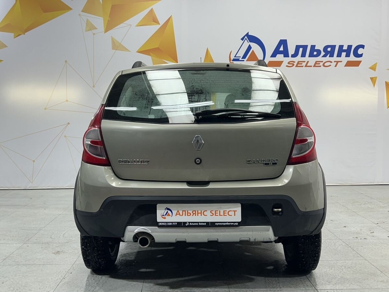 RENAULT SANDERO