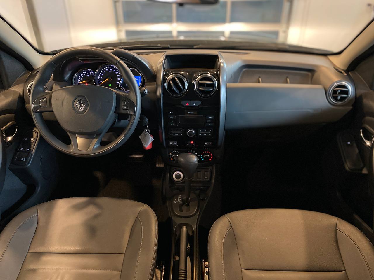 RENAULT DUSTER