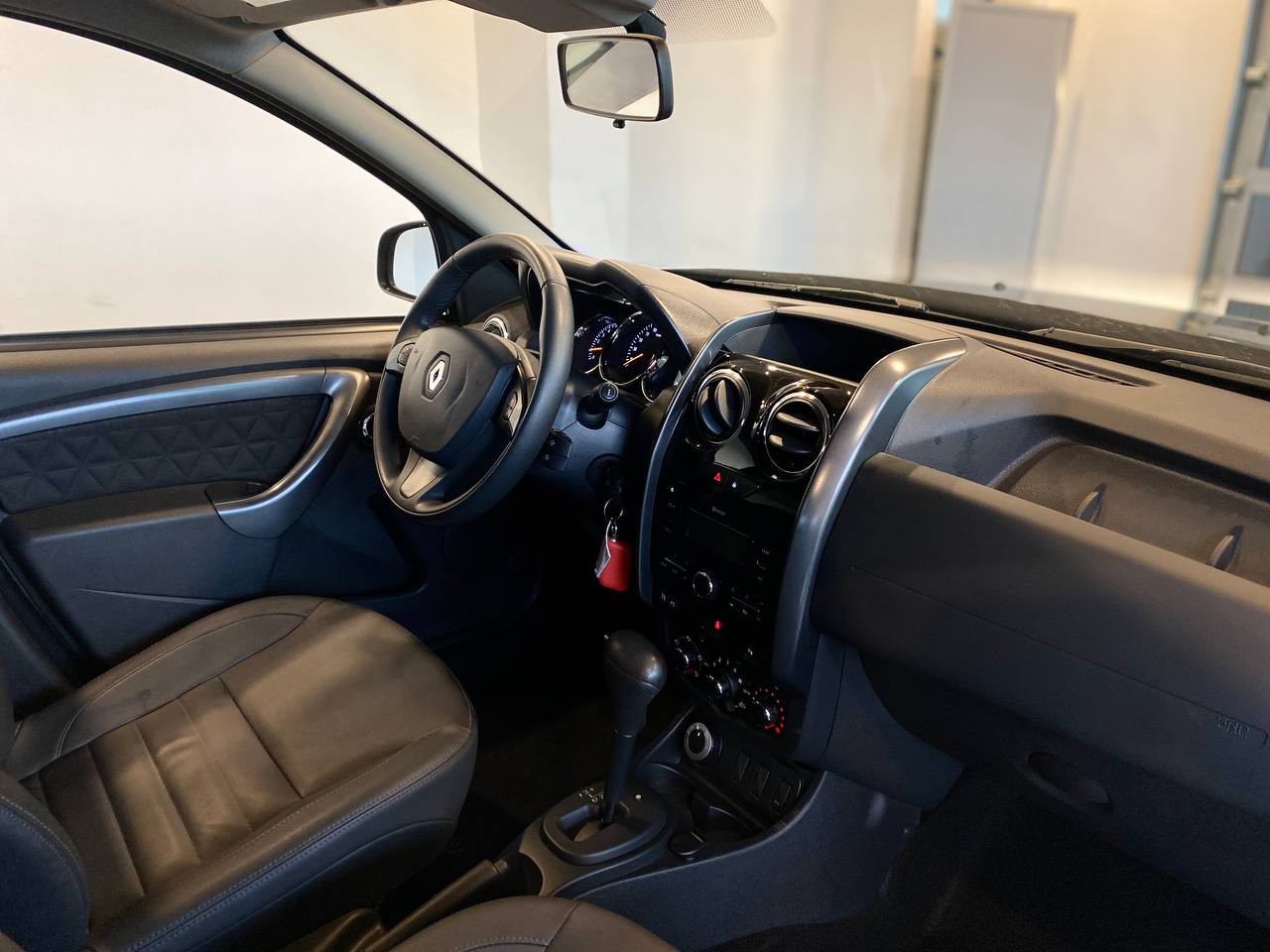 RENAULT DUSTER