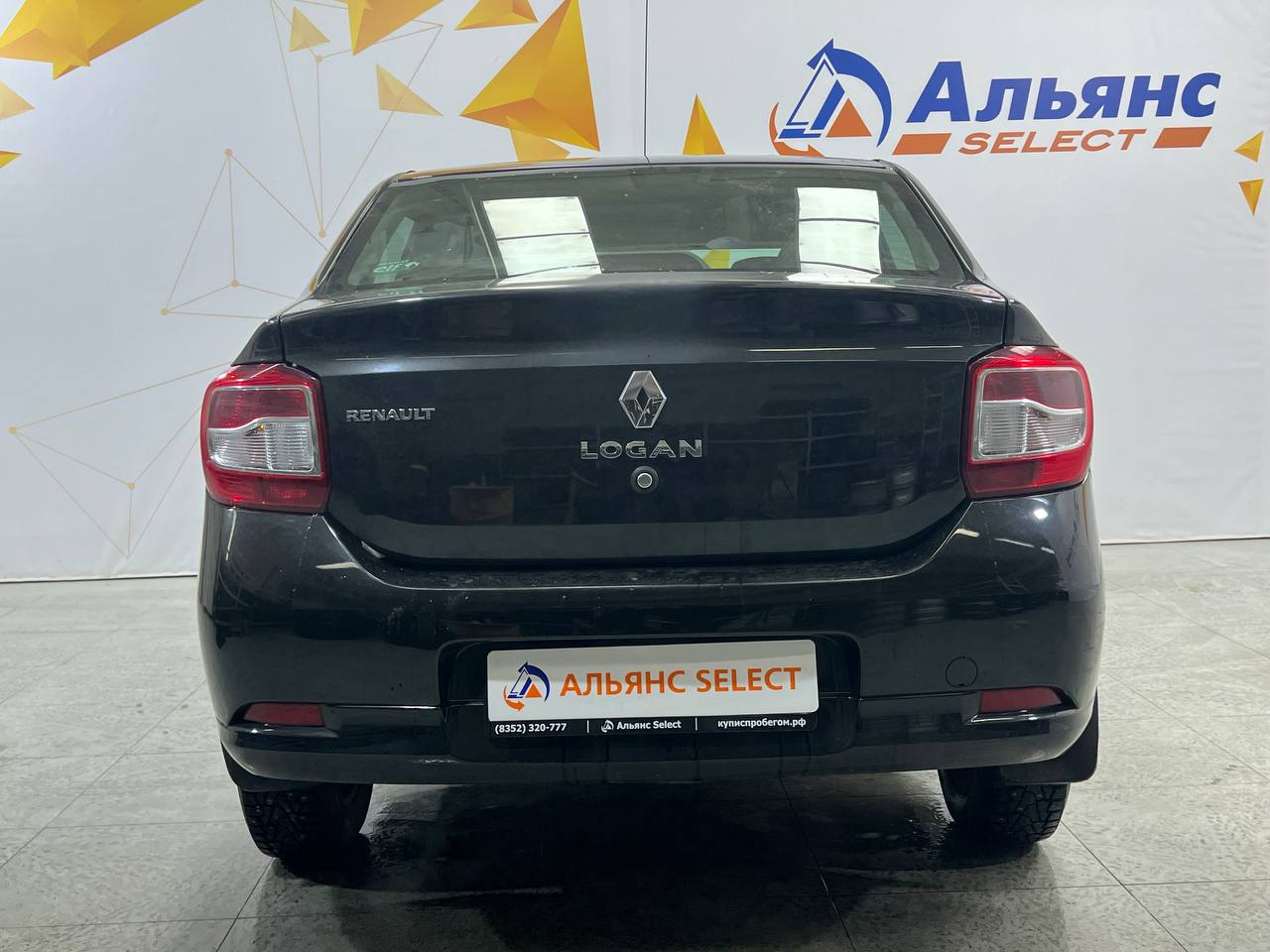 RENAULT LOGAN