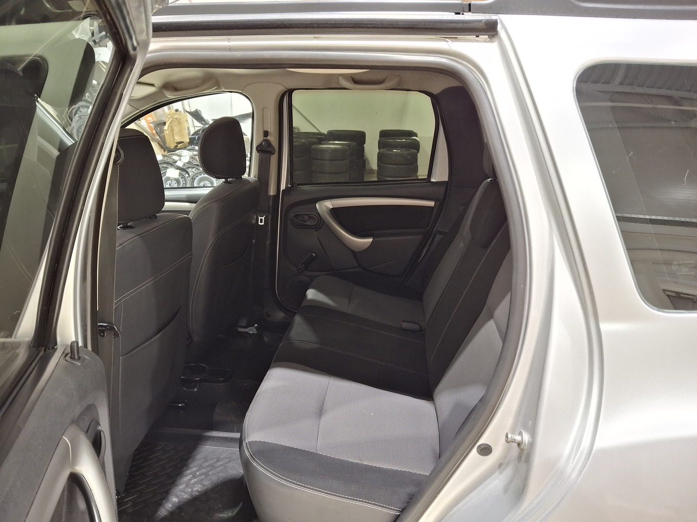 RENAULT DUSTER