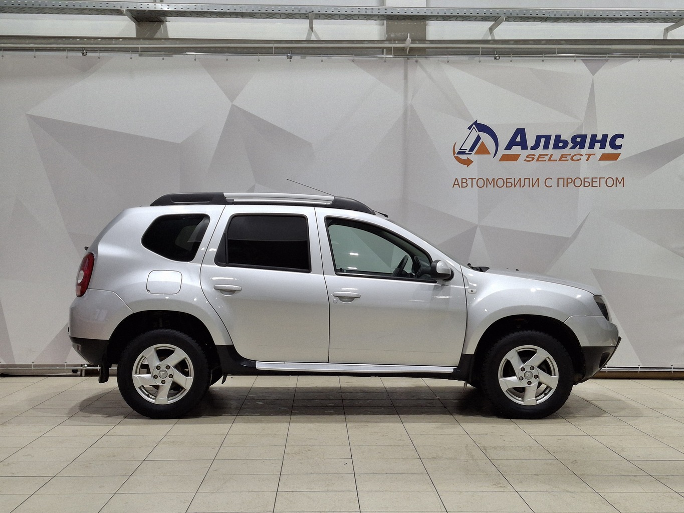 RENAULT DUSTER