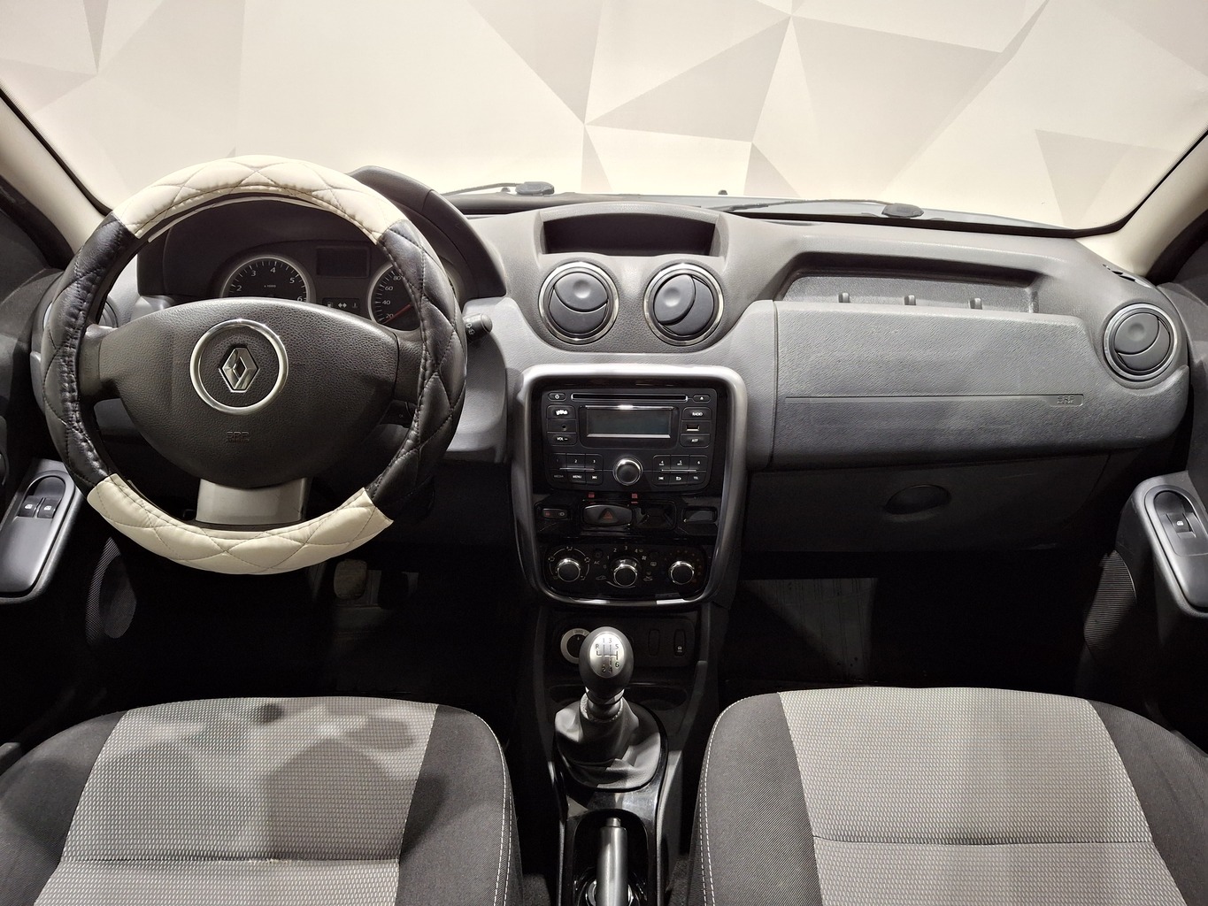 RENAULT DUSTER