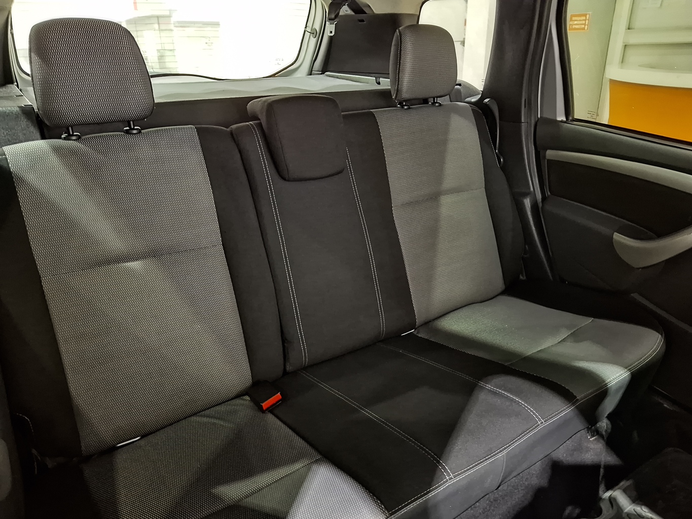 RENAULT DUSTER