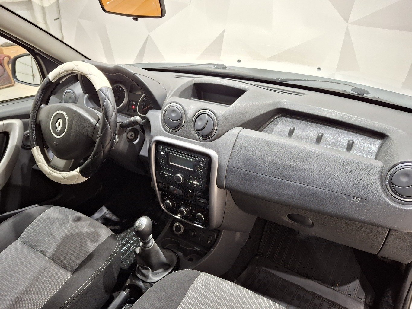 RENAULT DUSTER