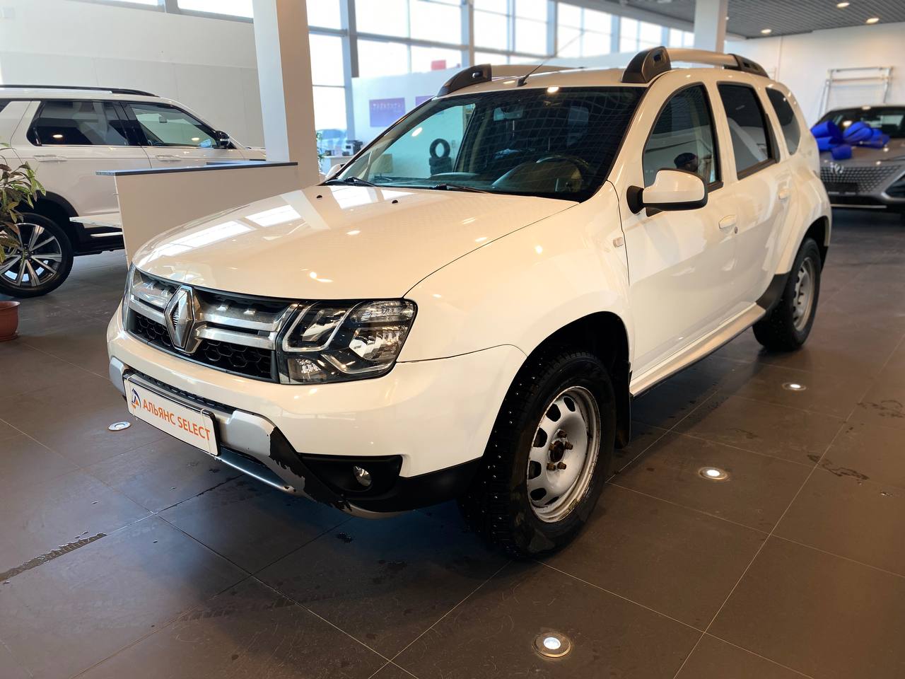 RENAULT DUSTER
