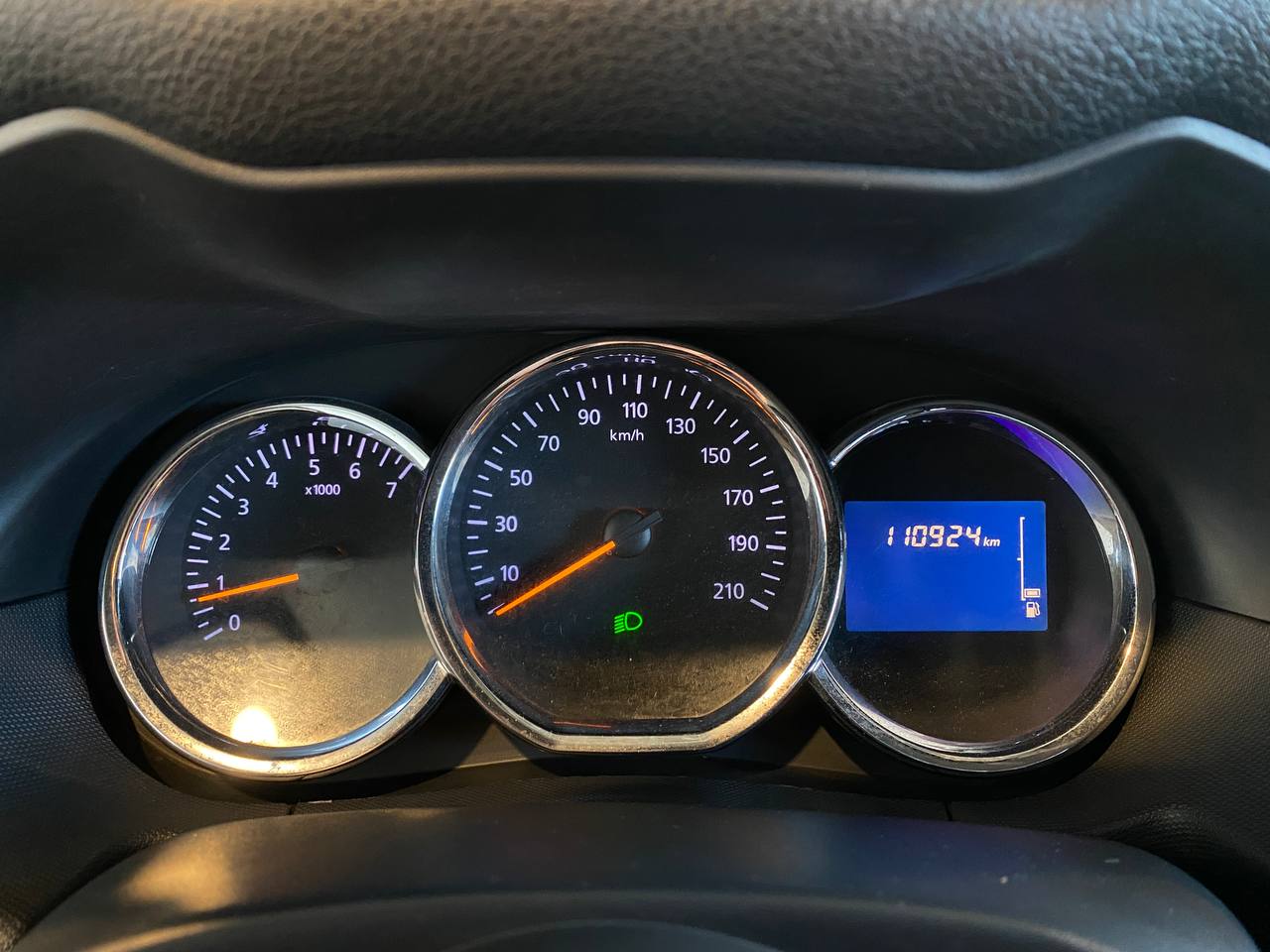 RENAULT DUSTER
