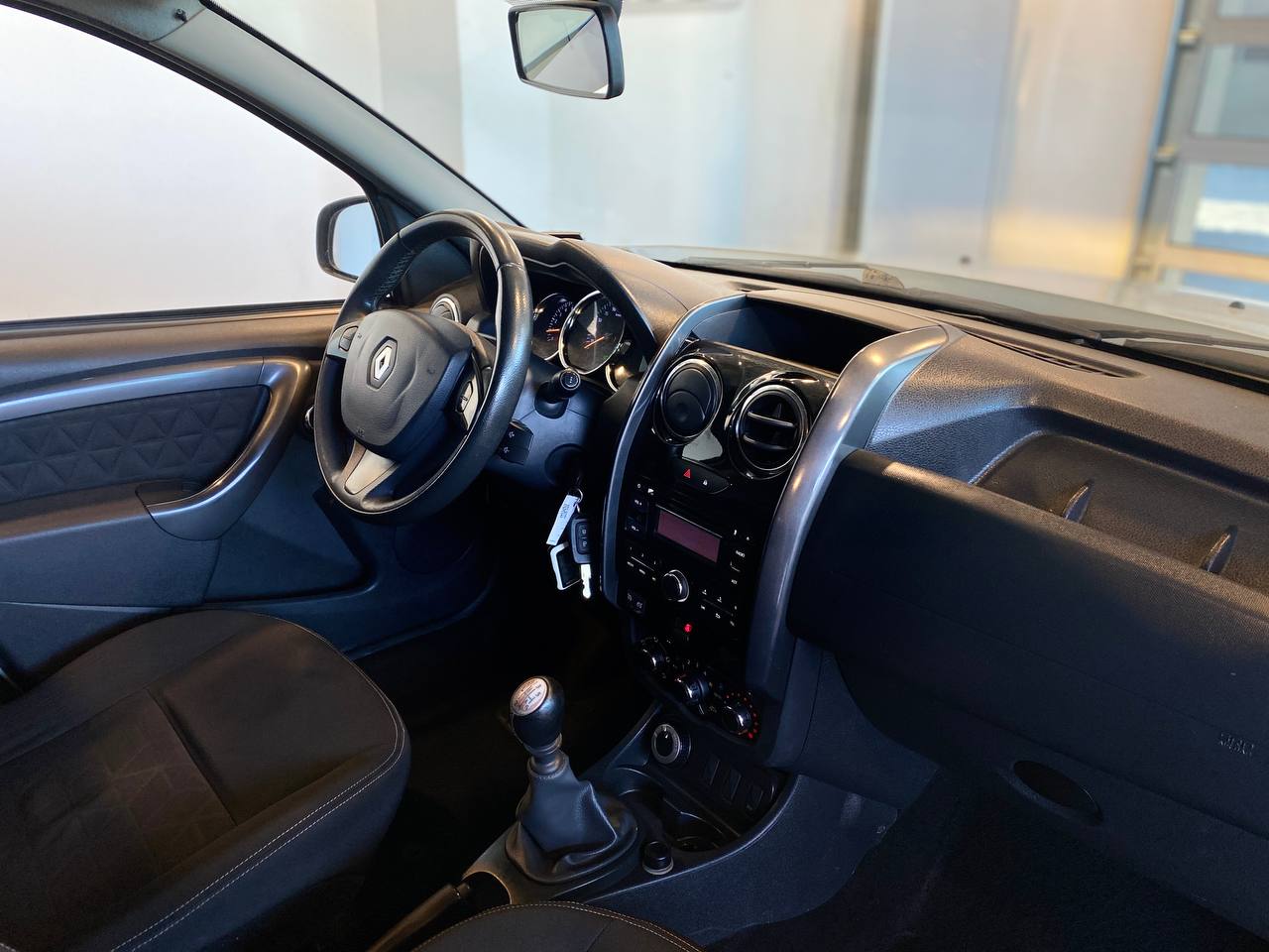RENAULT DUSTER