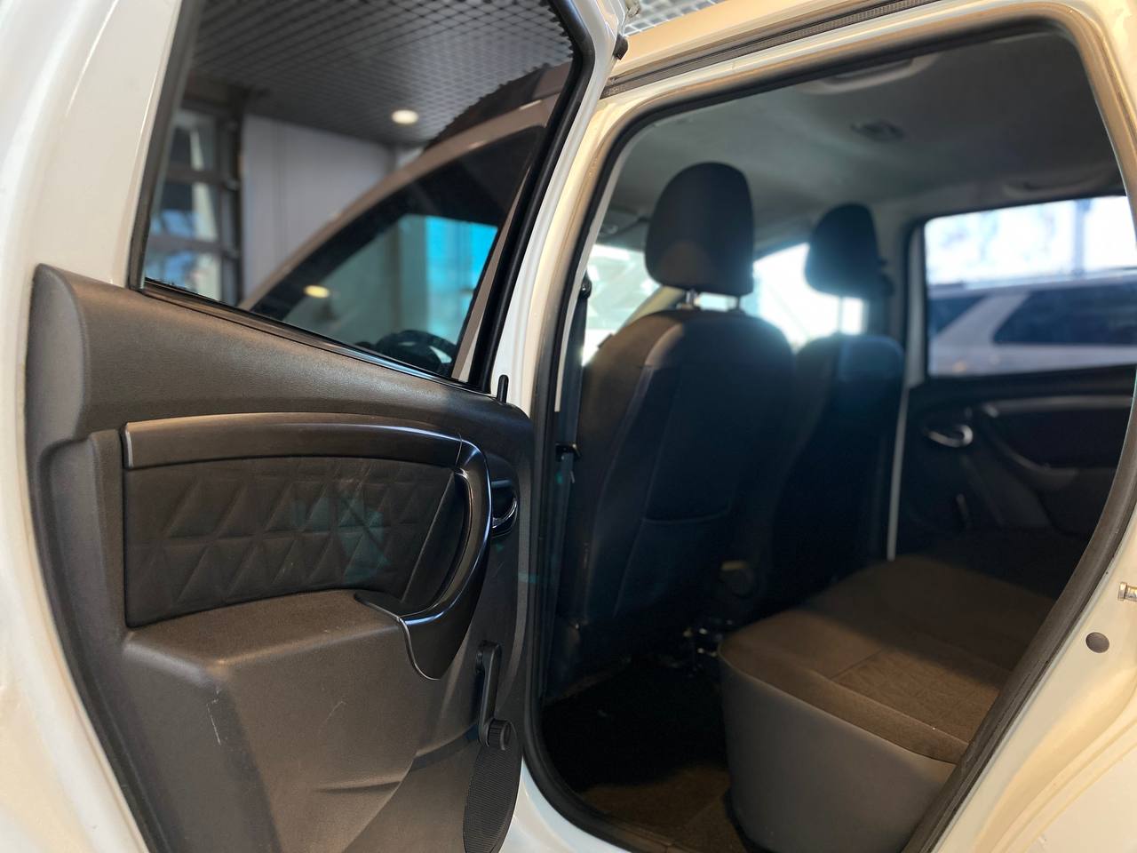 RENAULT DUSTER