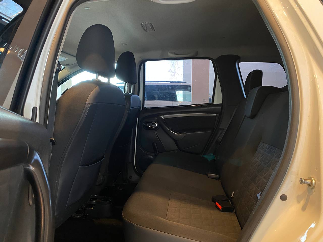 RENAULT DUSTER