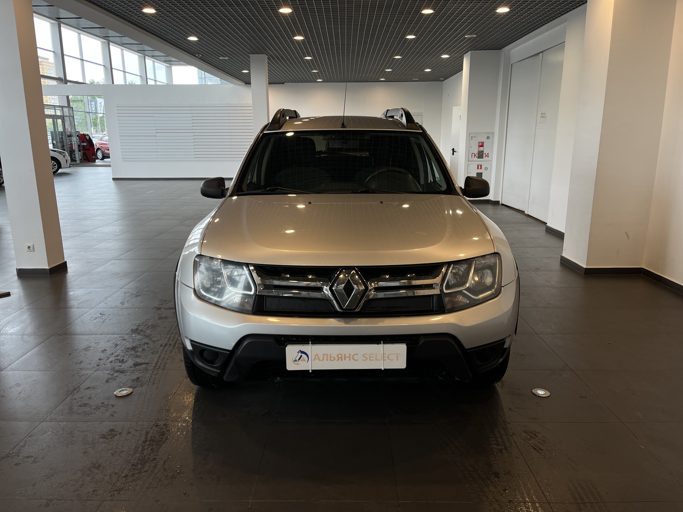 RENAULT DUSTER