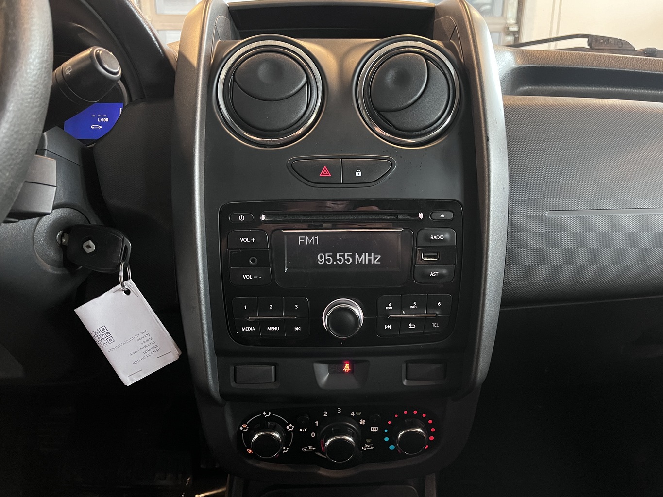 RENAULT DUSTER