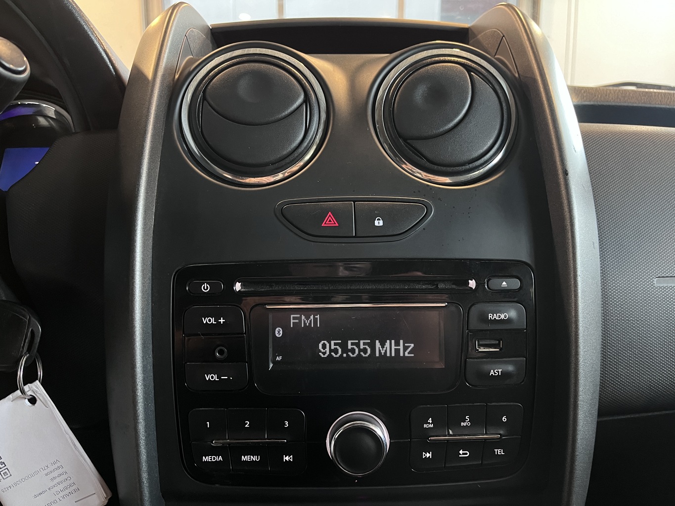RENAULT DUSTER
