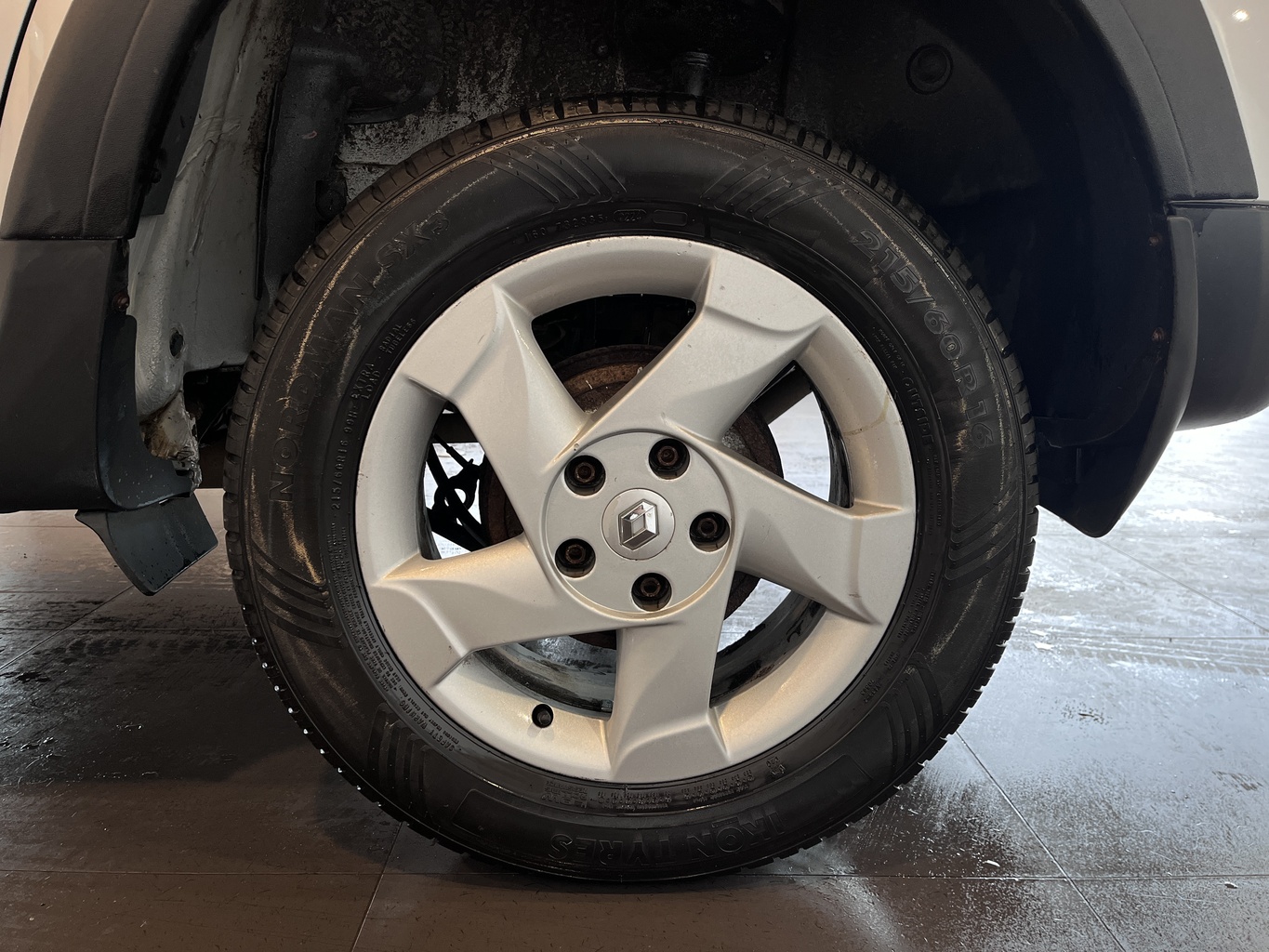 RENAULT DUSTER