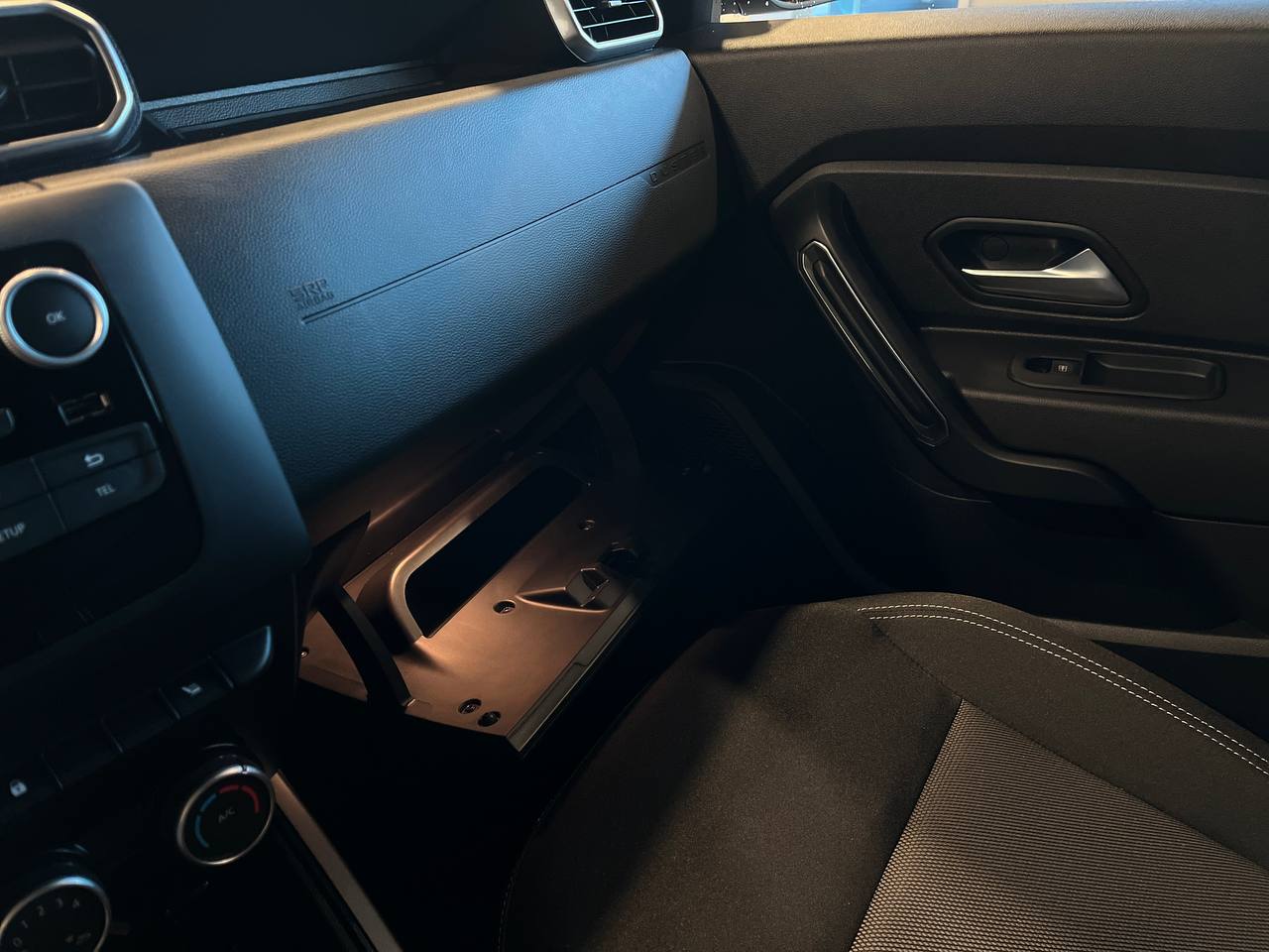 RENAULT DUSTER