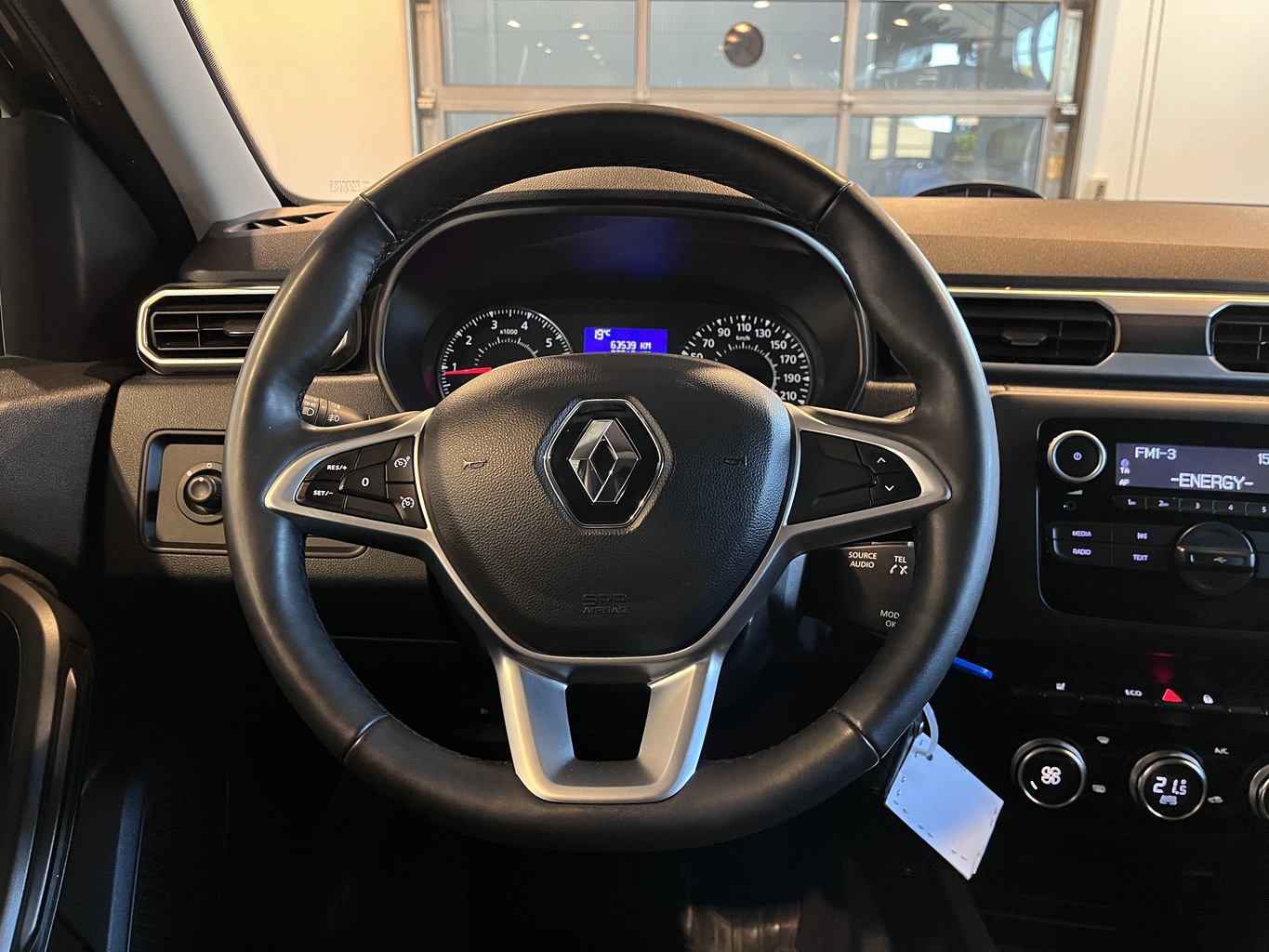 RENAULT DUSTER