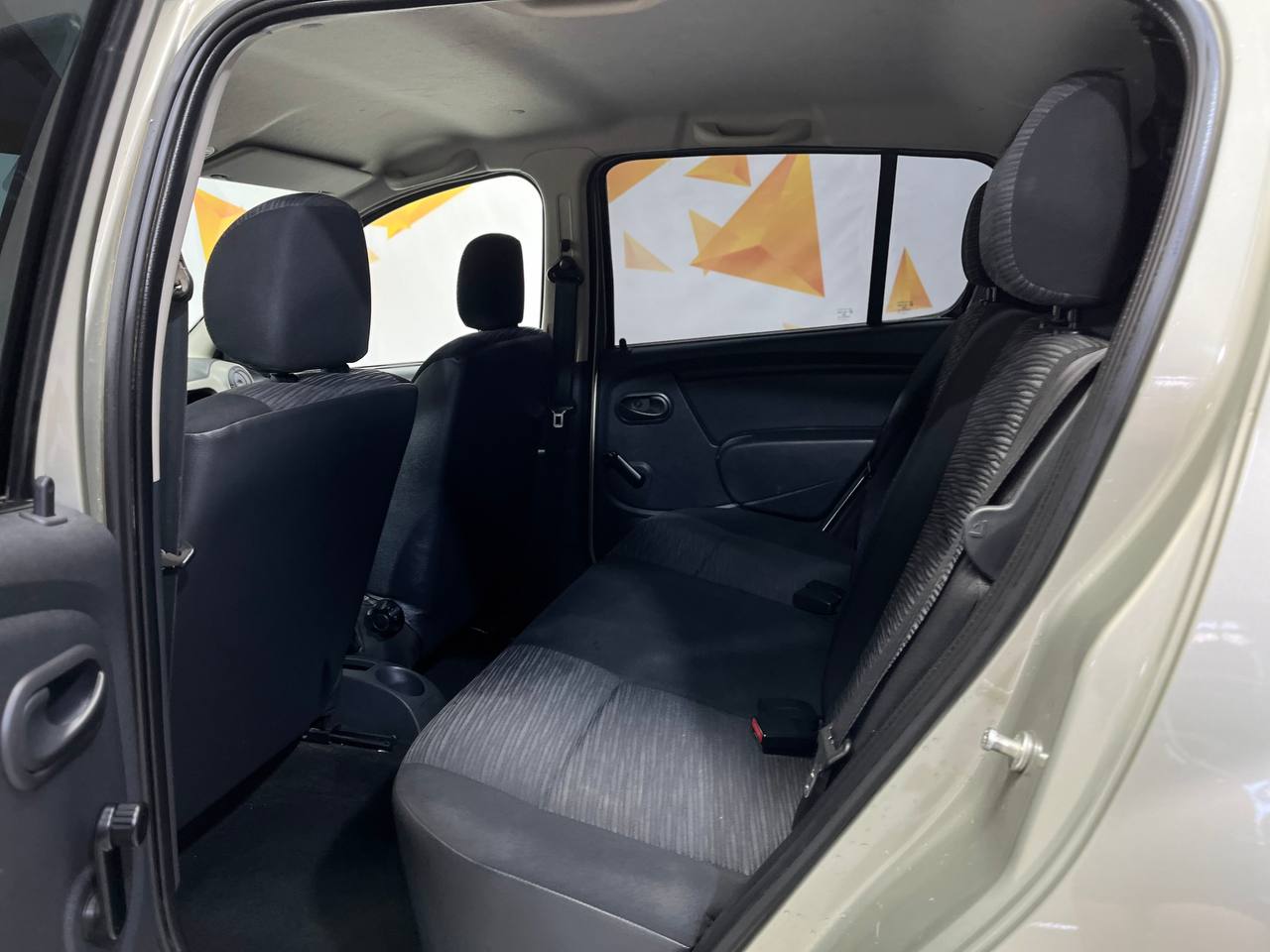 RENAULT SANDERO